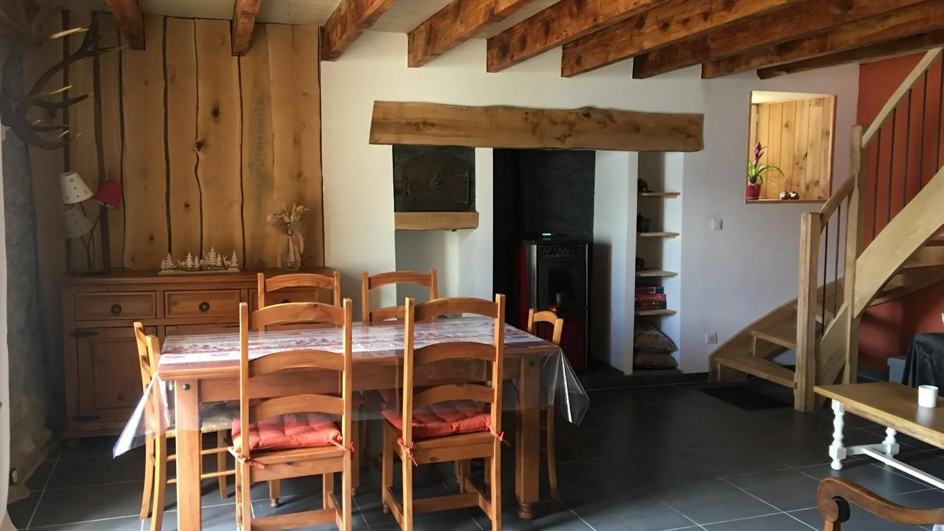 Prázdninový dům Gite De Montagne Poubeau
